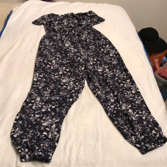 Vera Wang Pants - Sleeveless jumpsuit